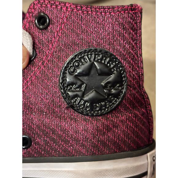 Converse all star chuck taylor high tops youth size 13 purple pink shiny. - Picture 6 of 7